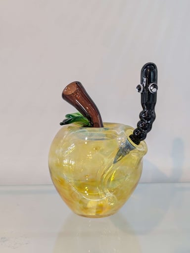 Preview pic of Pouch Glass Apple Rig 3