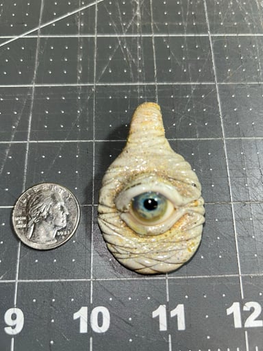 Preview pic of Eyeball pendant