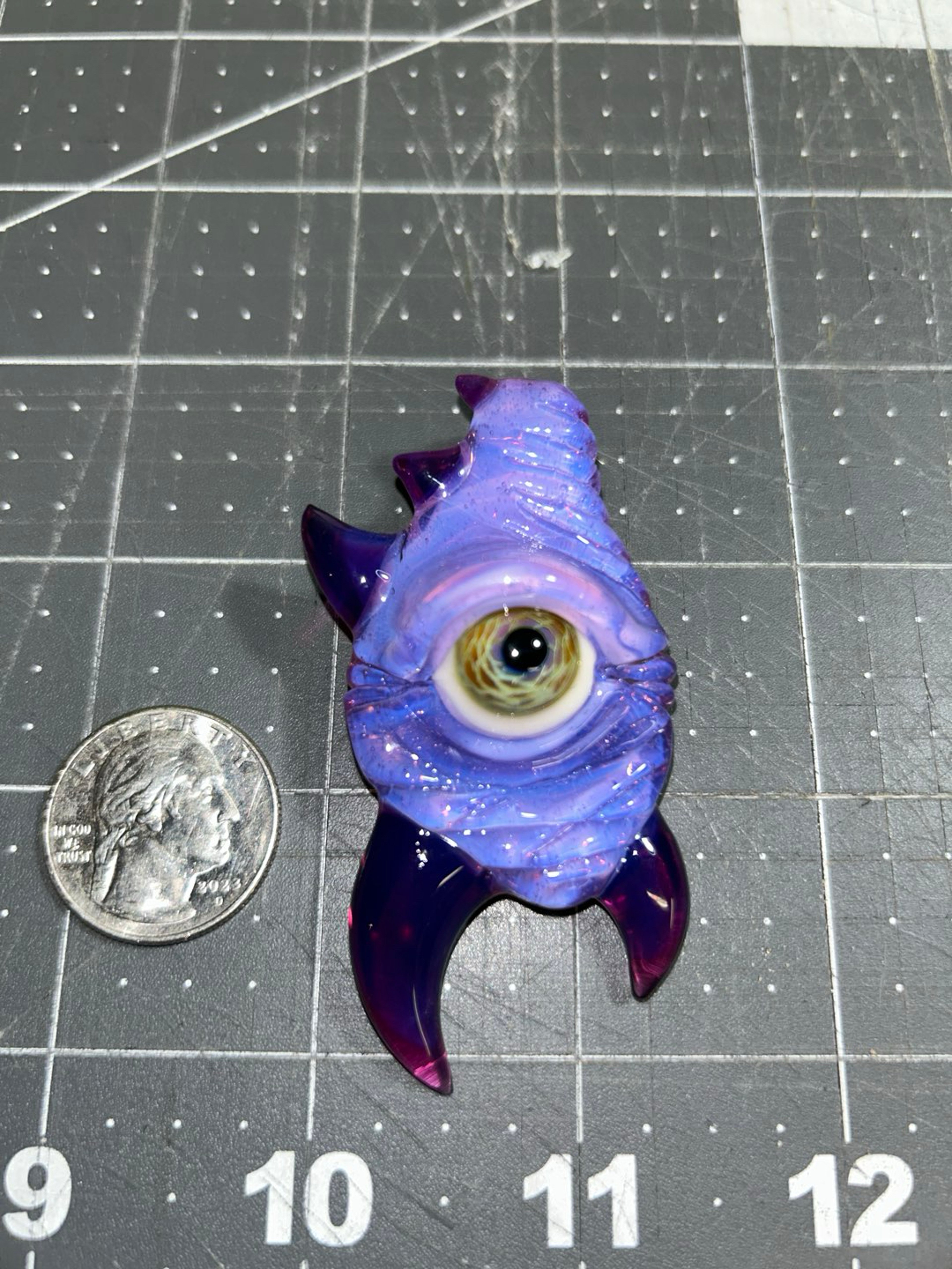 Preview pic of Eyeball pendy