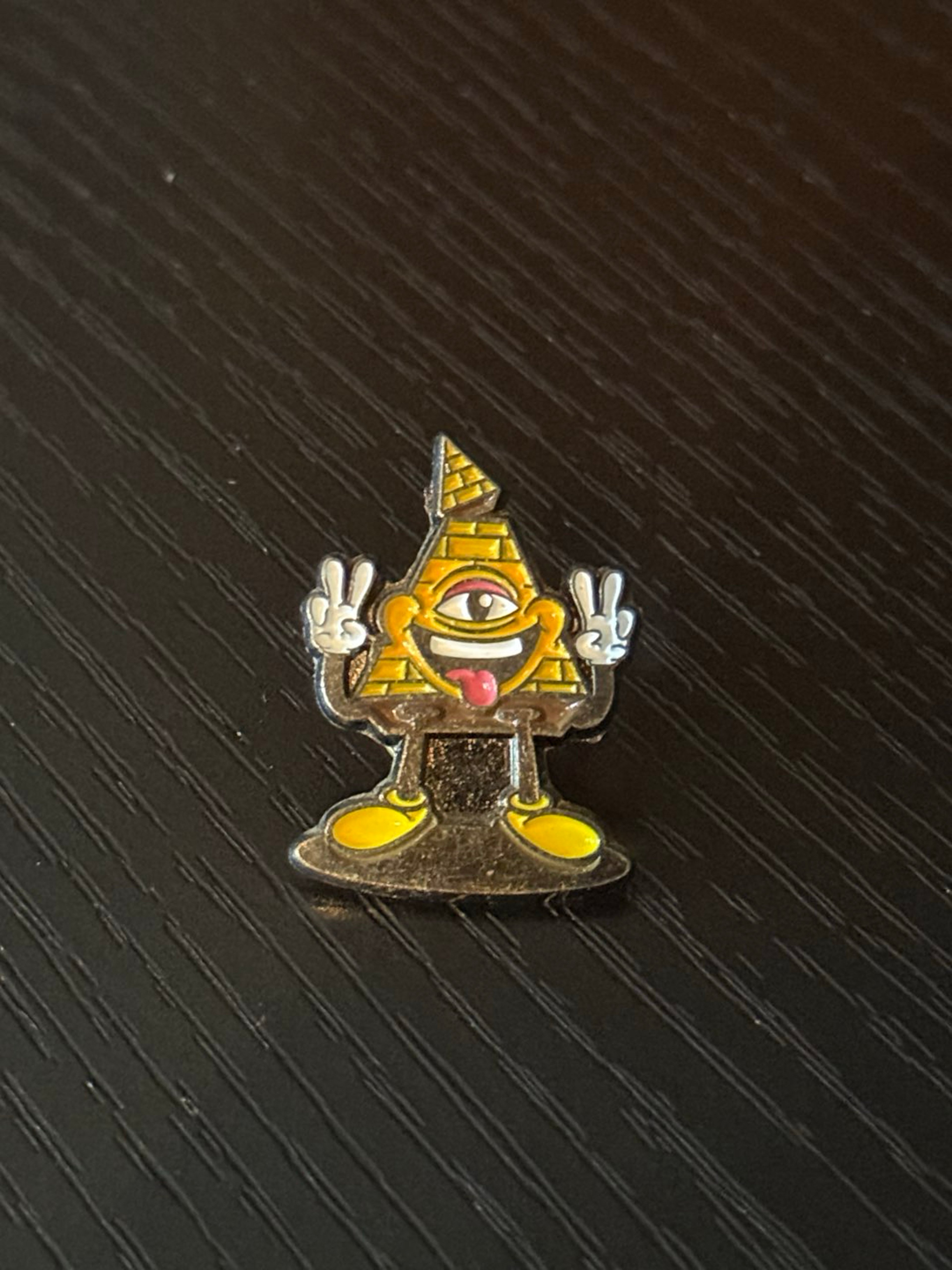 Preview pic of Pyramid Pin