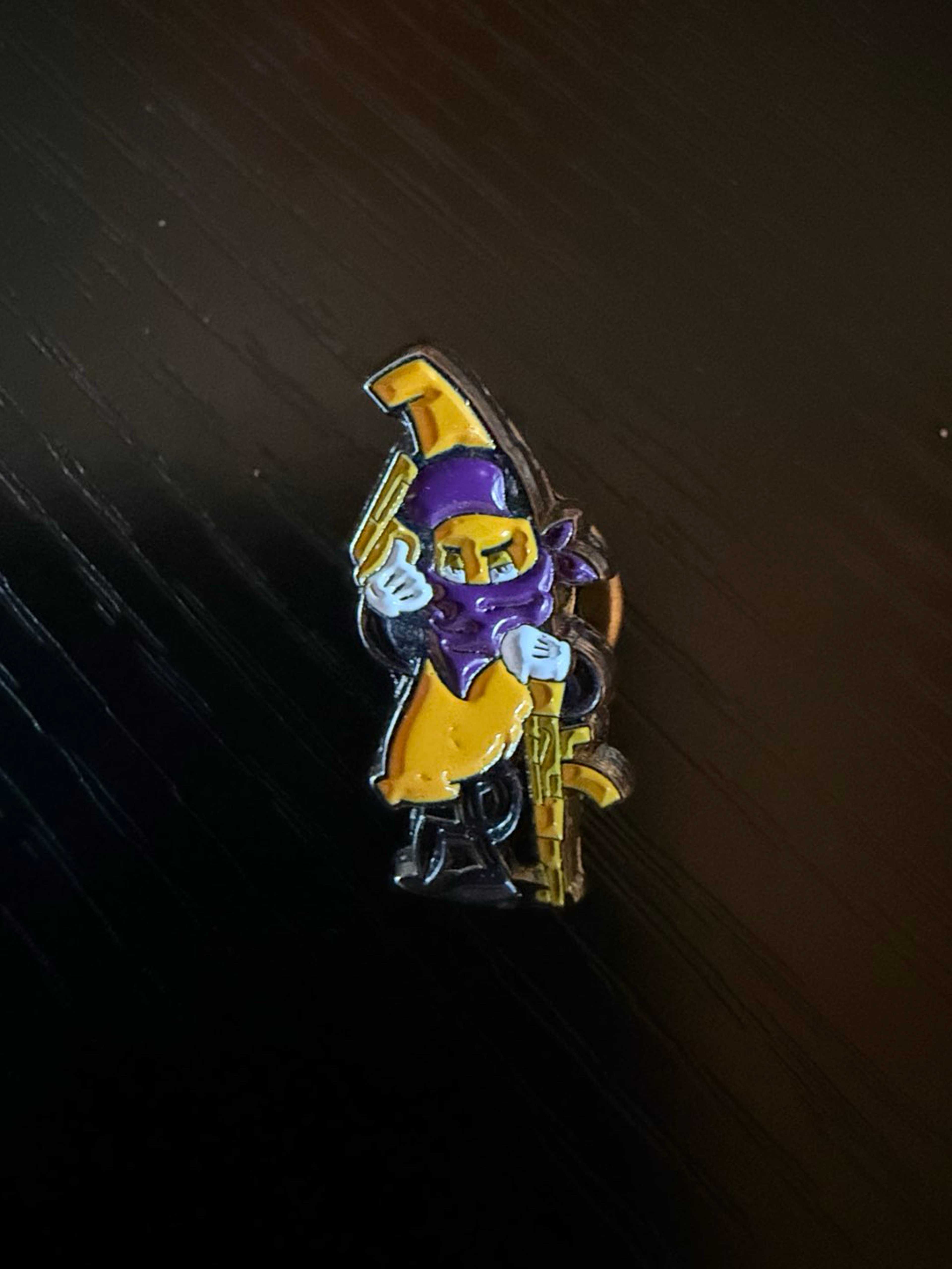 Preview pic of Banana with Guns Pin
