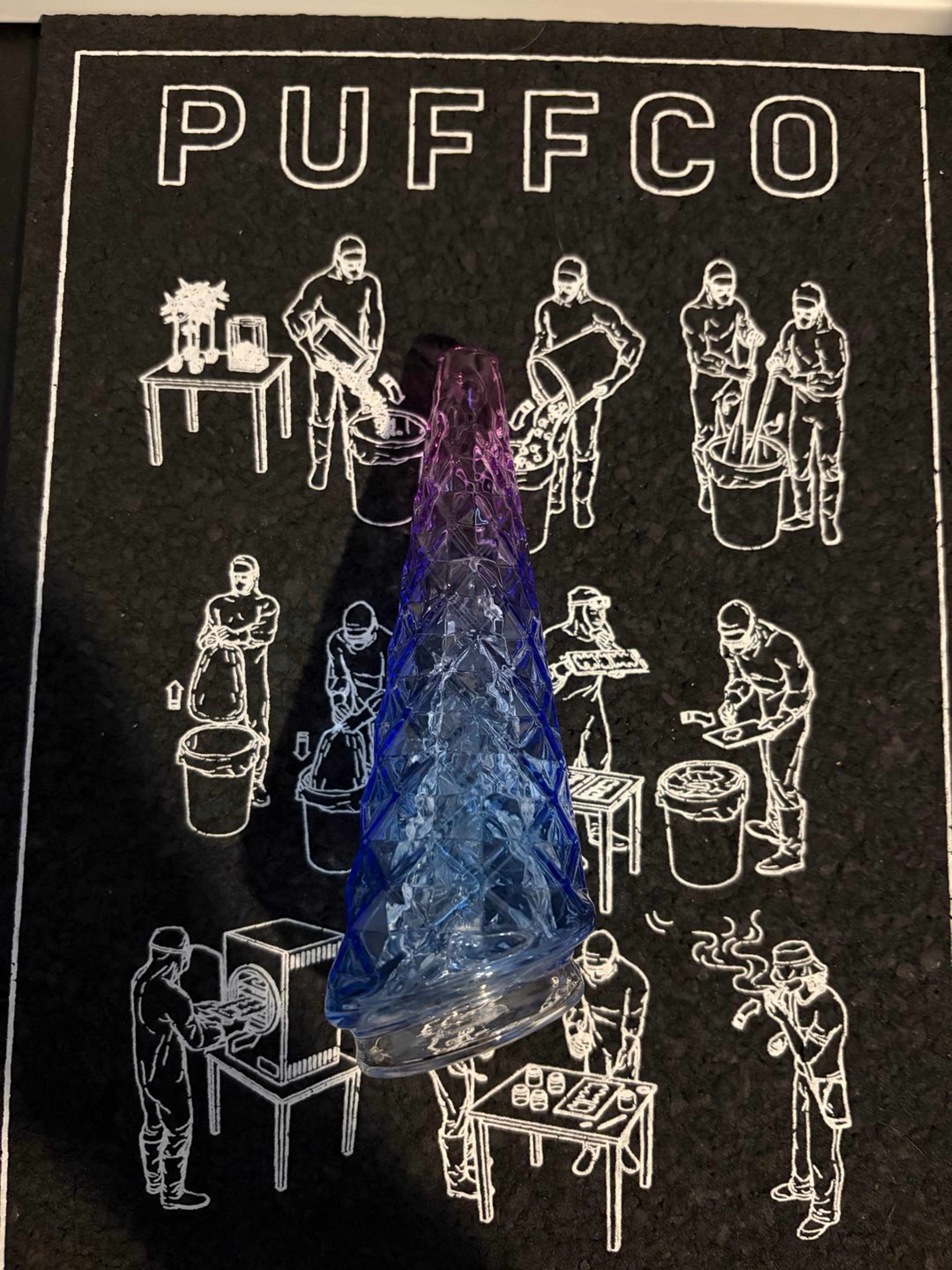 Preview pic of Puffco Indiglow Stock Glass Top