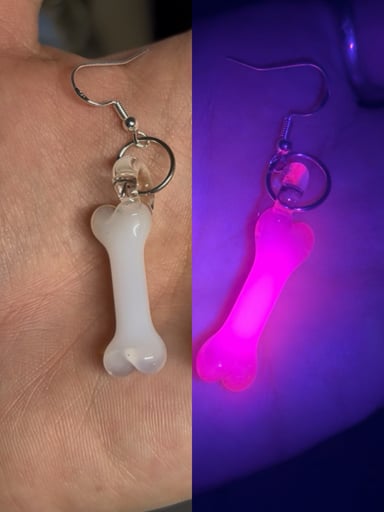 Preview pic of Bone earrings (UV)