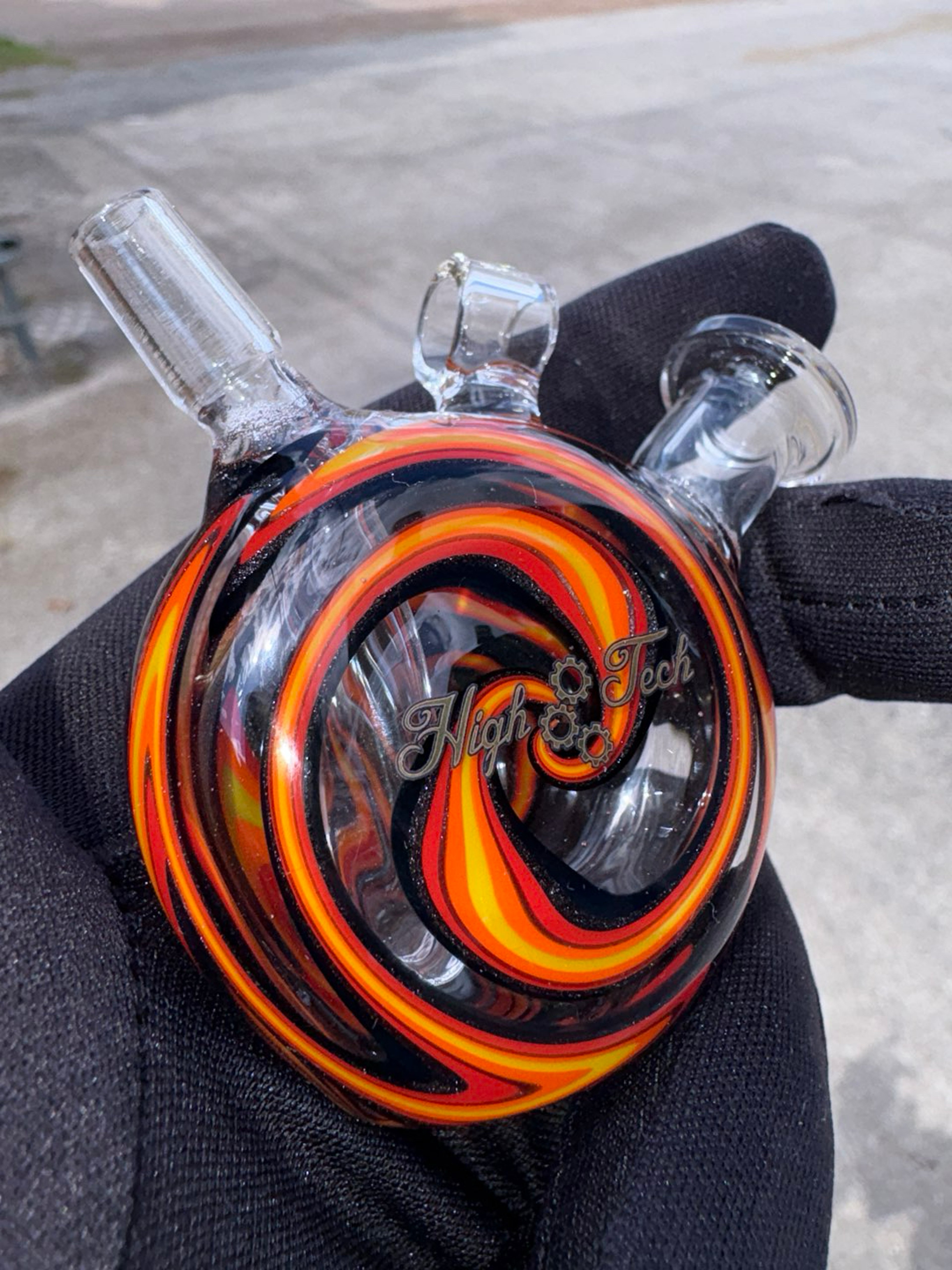 Preview pic of HIGHTECH GLASS pendant rig