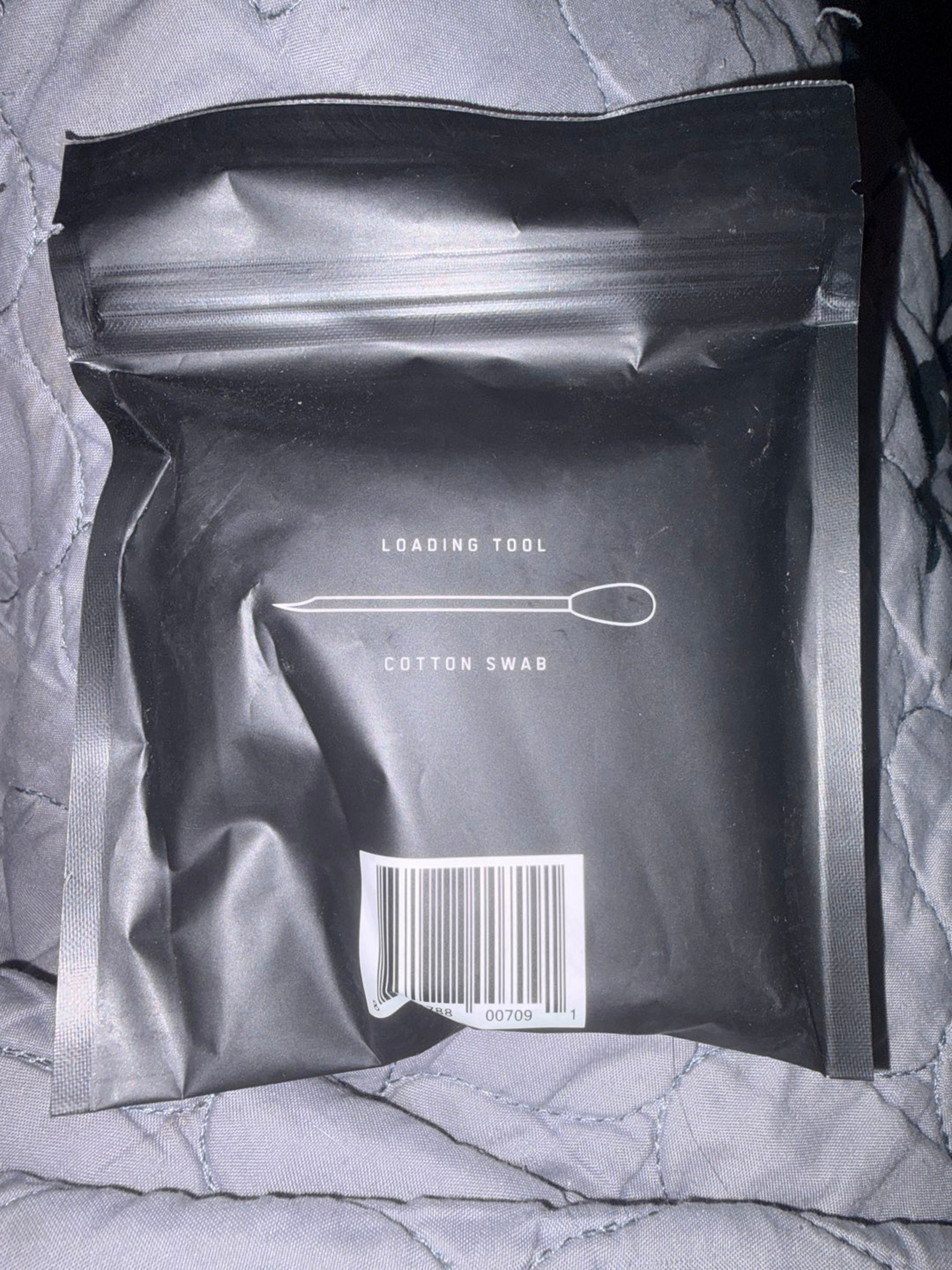 Preview pic of 2 packs of puffy peak dual tool cotton swabs