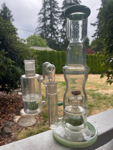Preview pic of Glass Bong & Bubbler Set