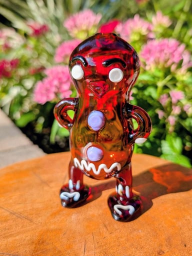 Preview pic of Apollo Glassworks "Angry Gingy" Freestanding Character Pipe