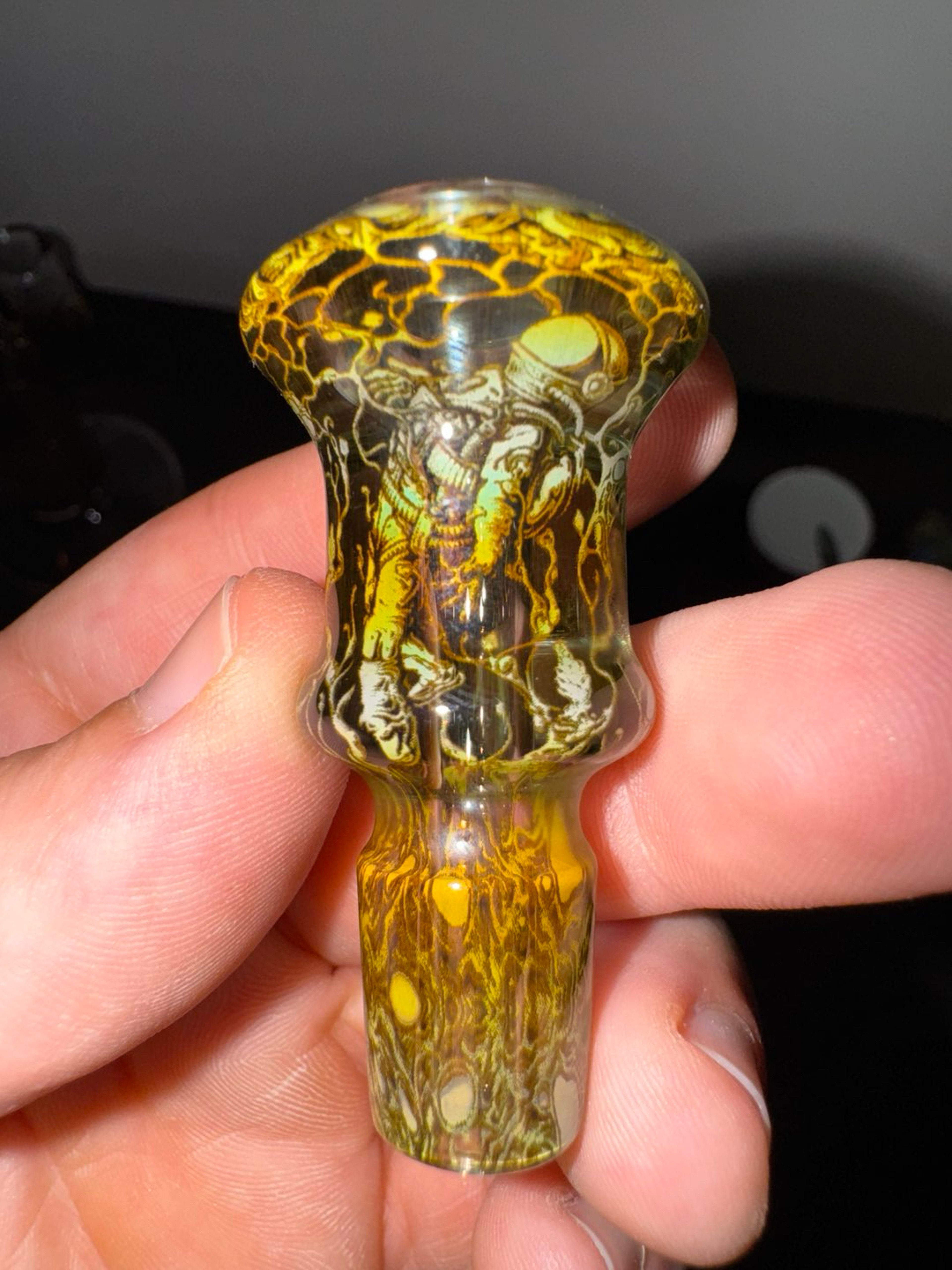 Preview pic of mothership astronaut 14mm slide