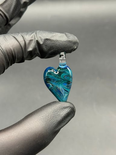 Preview pic of Heart pendant