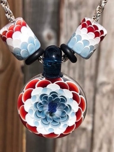Preview pic of Nancyglass x Gemini custom pendant