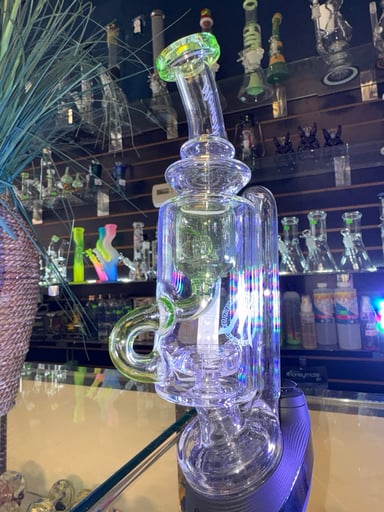 Preview pic of MONARK GLASS Puffco attachment