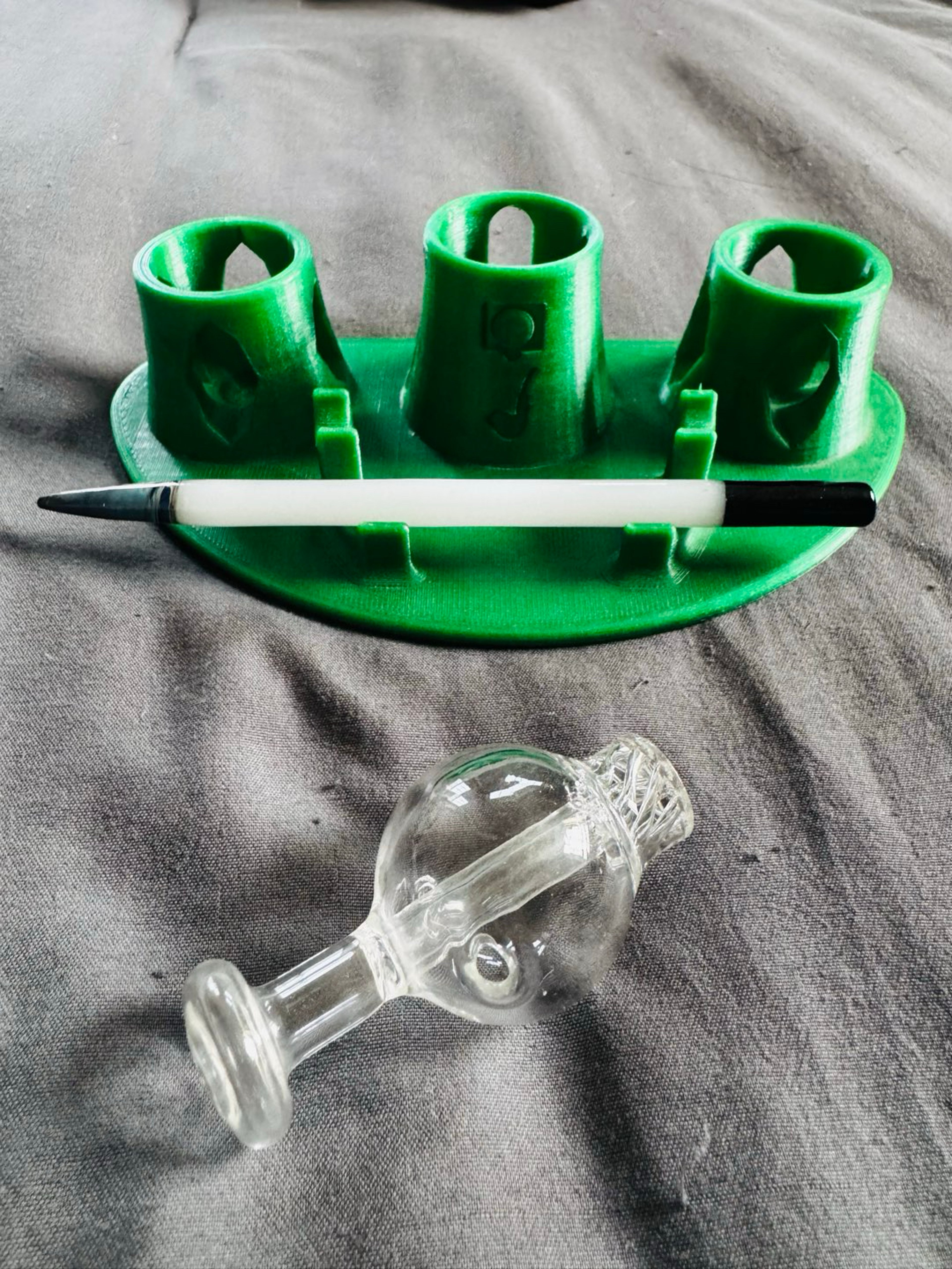 Preview pic of 🔥COMBO 🔥RUBY PEARL COMPANY MULTI TOOL CADDY CAPS PEARLS AND DAB TOOL ALL ACCESSORIES INCLUDED!!