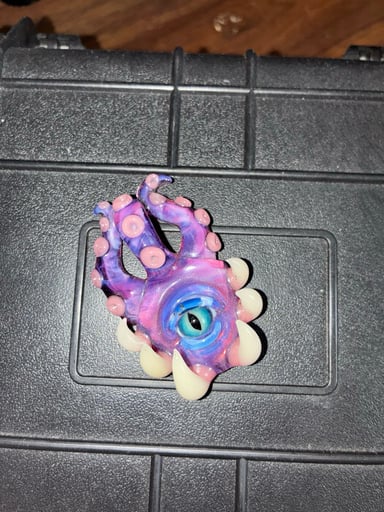 Preview pic of Salt glass pendant