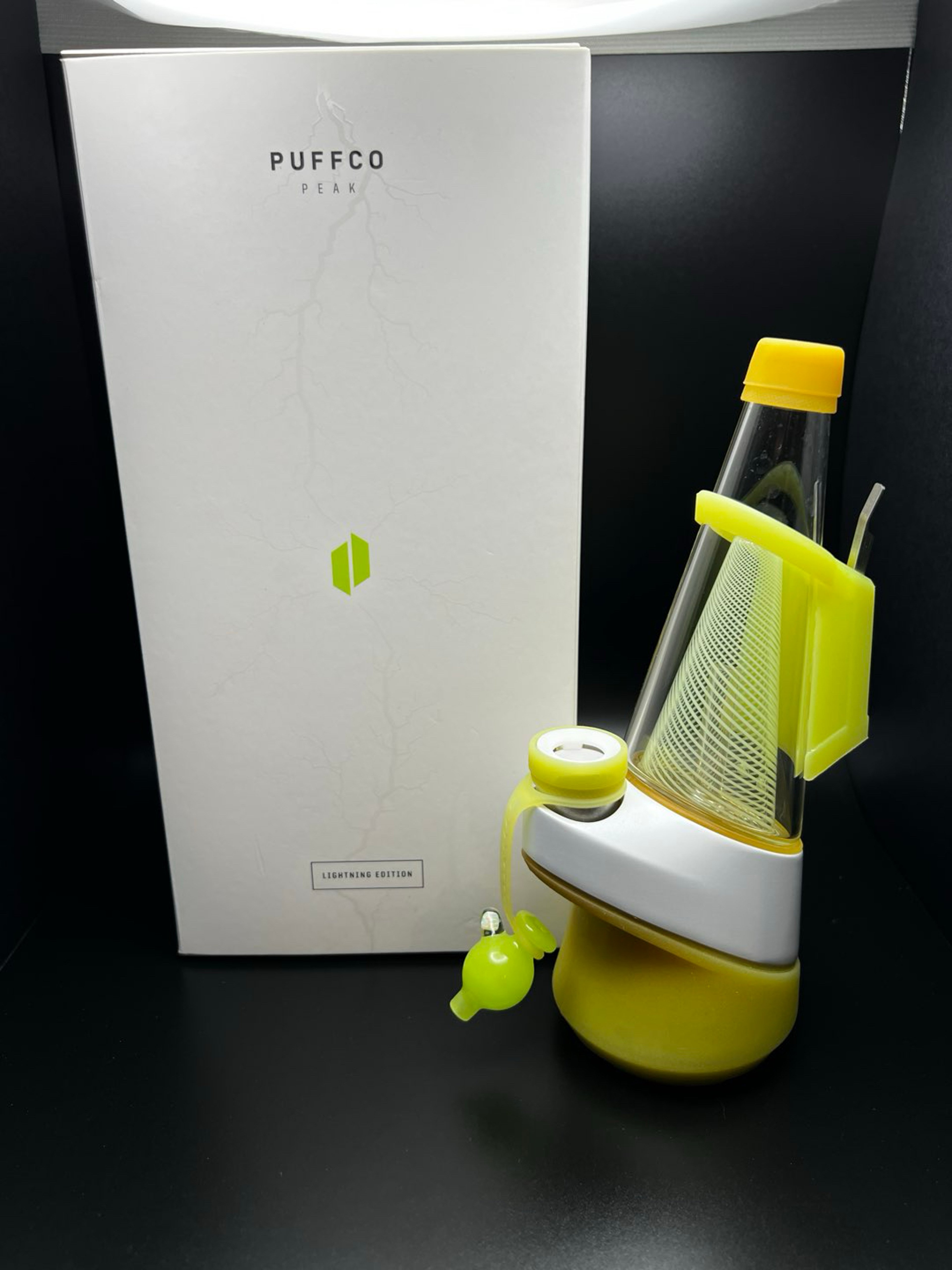 Puffco peak (limited edition lightning neon) image 0