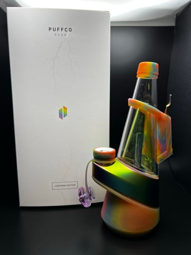 Preview pic of Puffco peak (vision lightning)