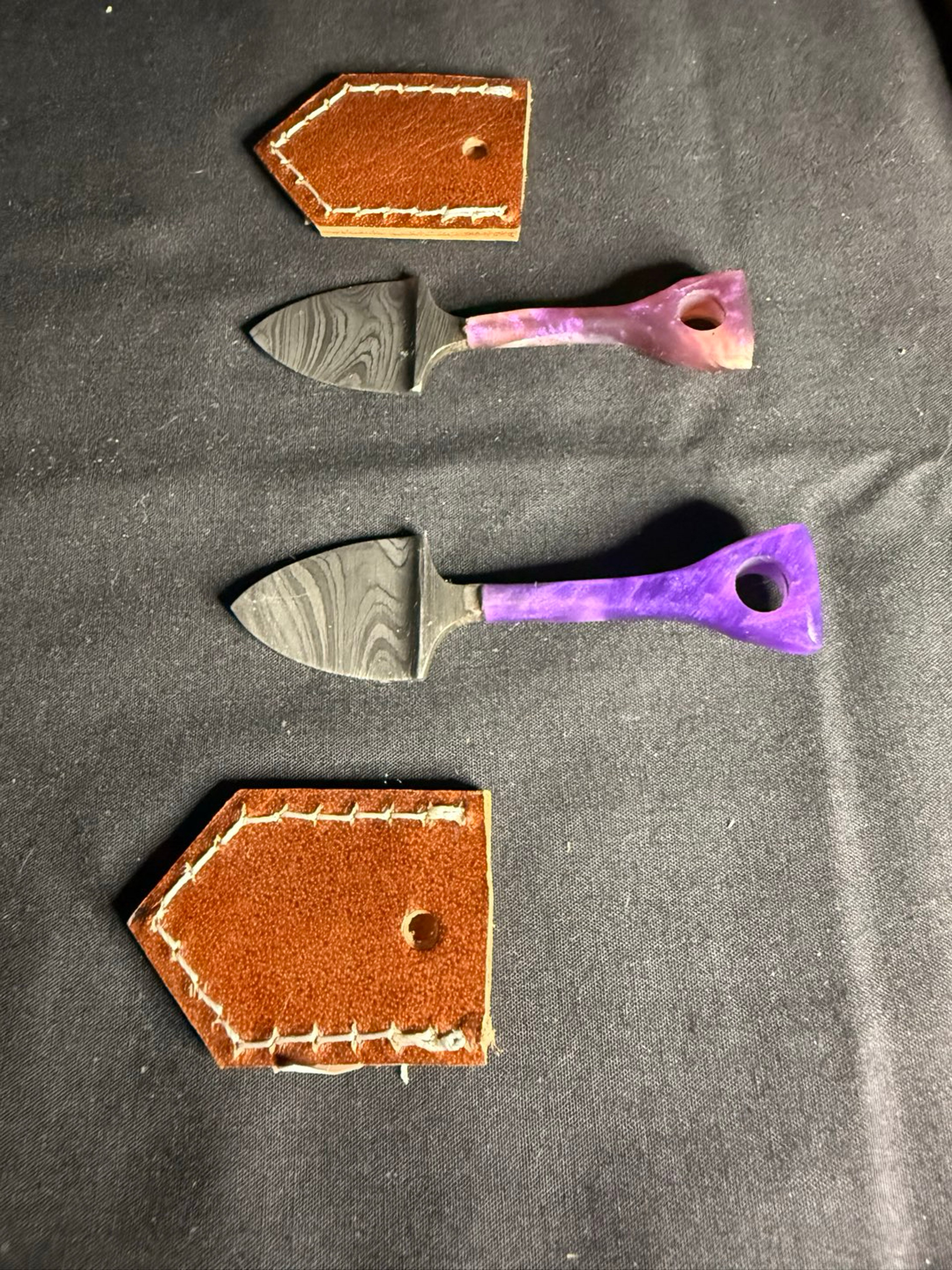 Preview pic of Damascus Dab Tool
