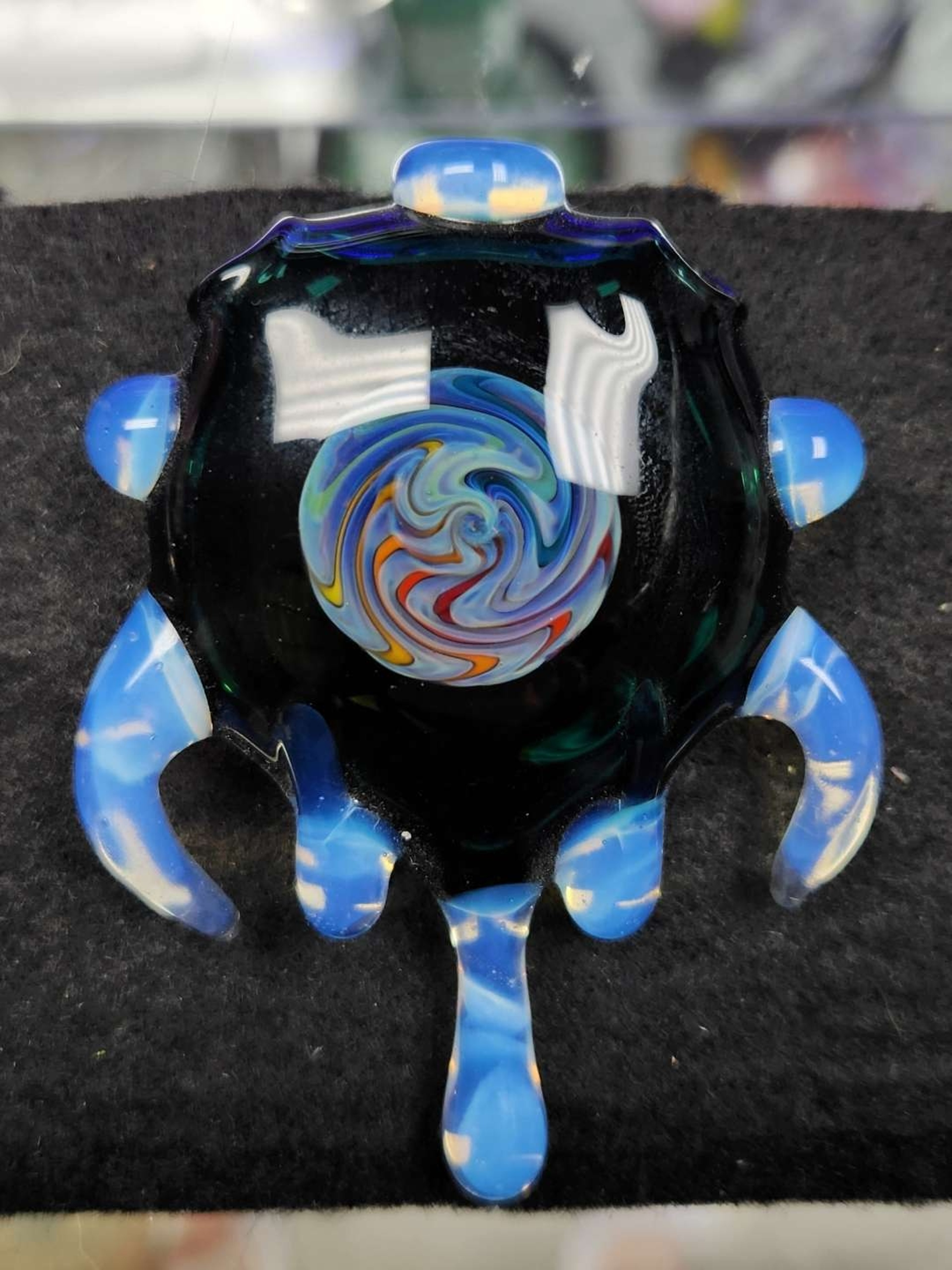 Preview pic of Drippy pendy wig wag