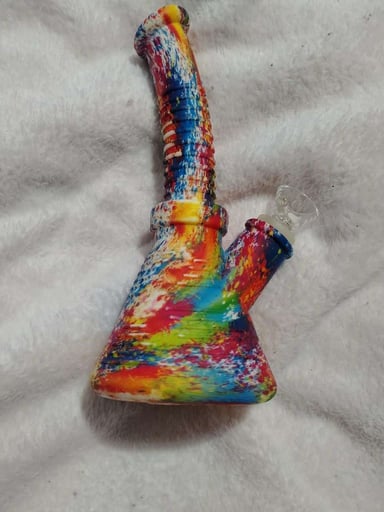 Preview pic of Rubber bong