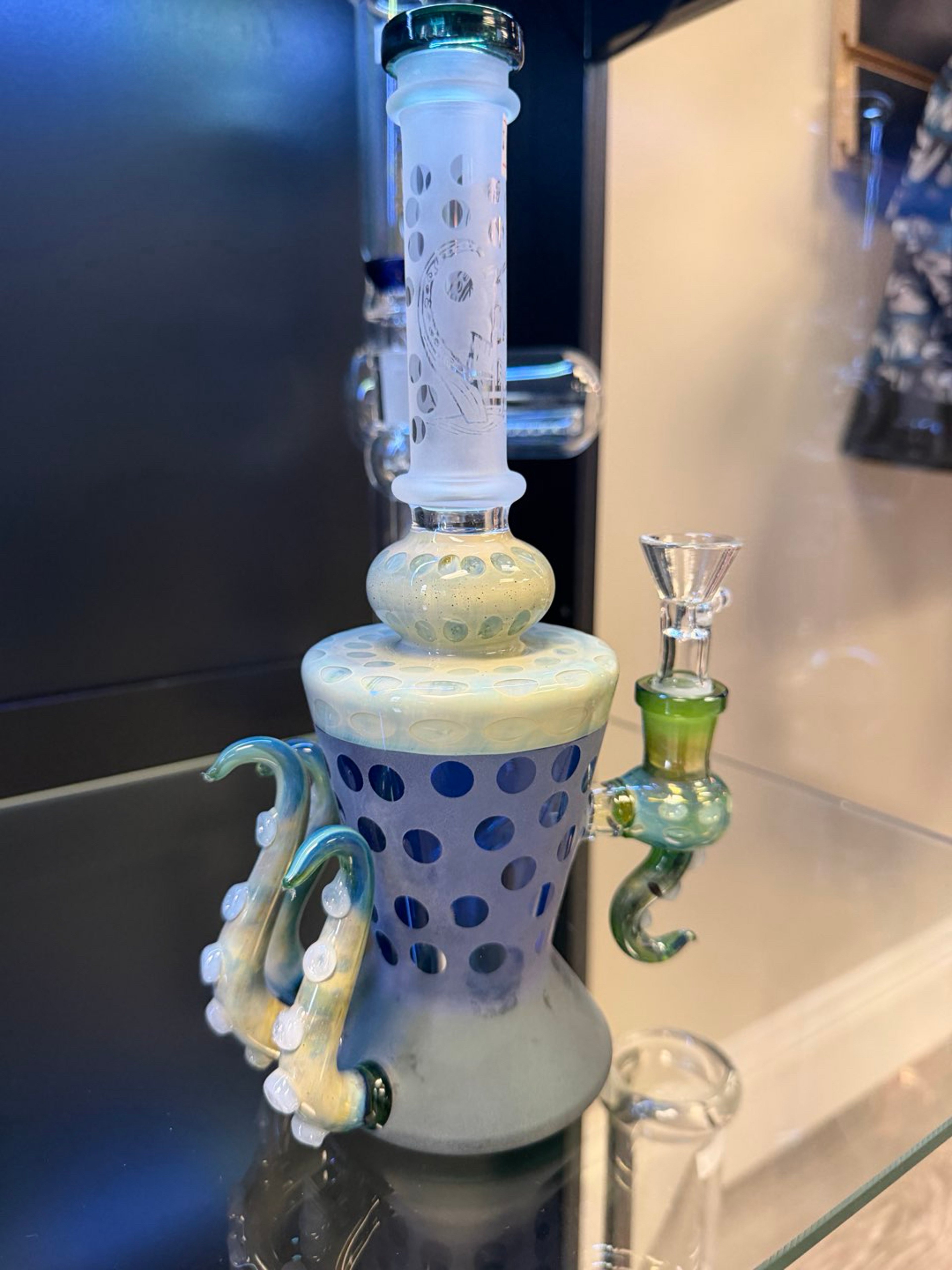 9.5" KRAKEN TENTACLE SANDBLASTED WATER PIPE image 0