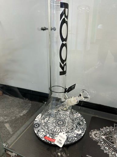 Preview pic of ROOR Zeaker bong