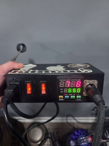 Preview pic of Mypin eNail Controller
