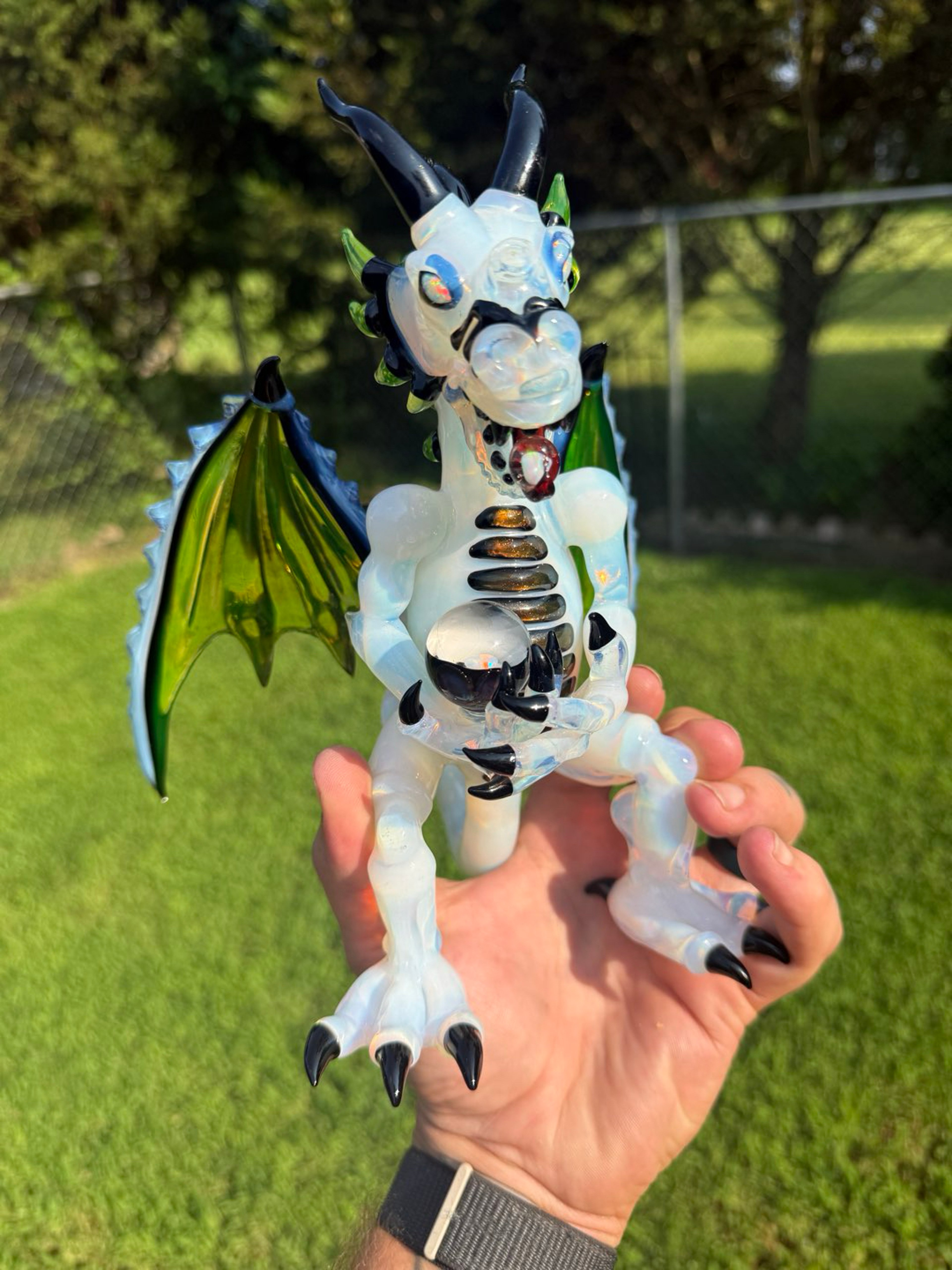 Preview pic of Mako Opal Eater Dragon
