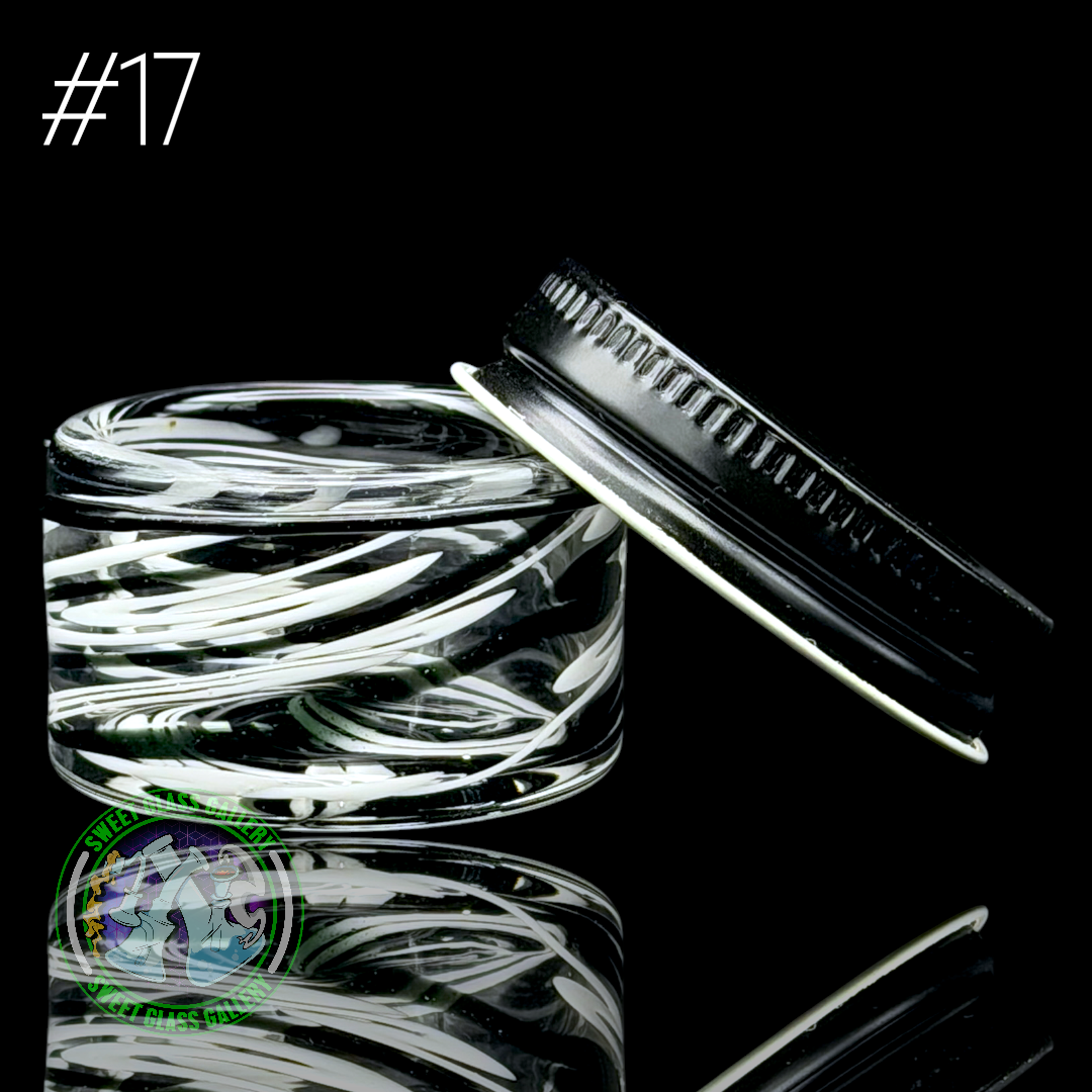 Preview pic of Ben’s Glass Art - Baller Jar #17