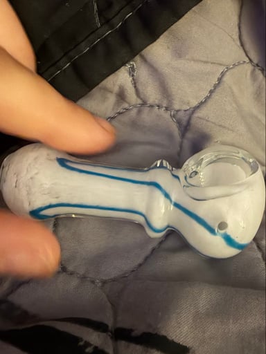 Preview pic of White and blue peanut hand pipe