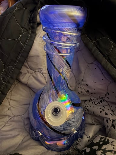 Preview pic of Multi colored bong