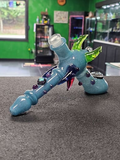 Preview pic of Monster Glass Ray Gun Dab Rig