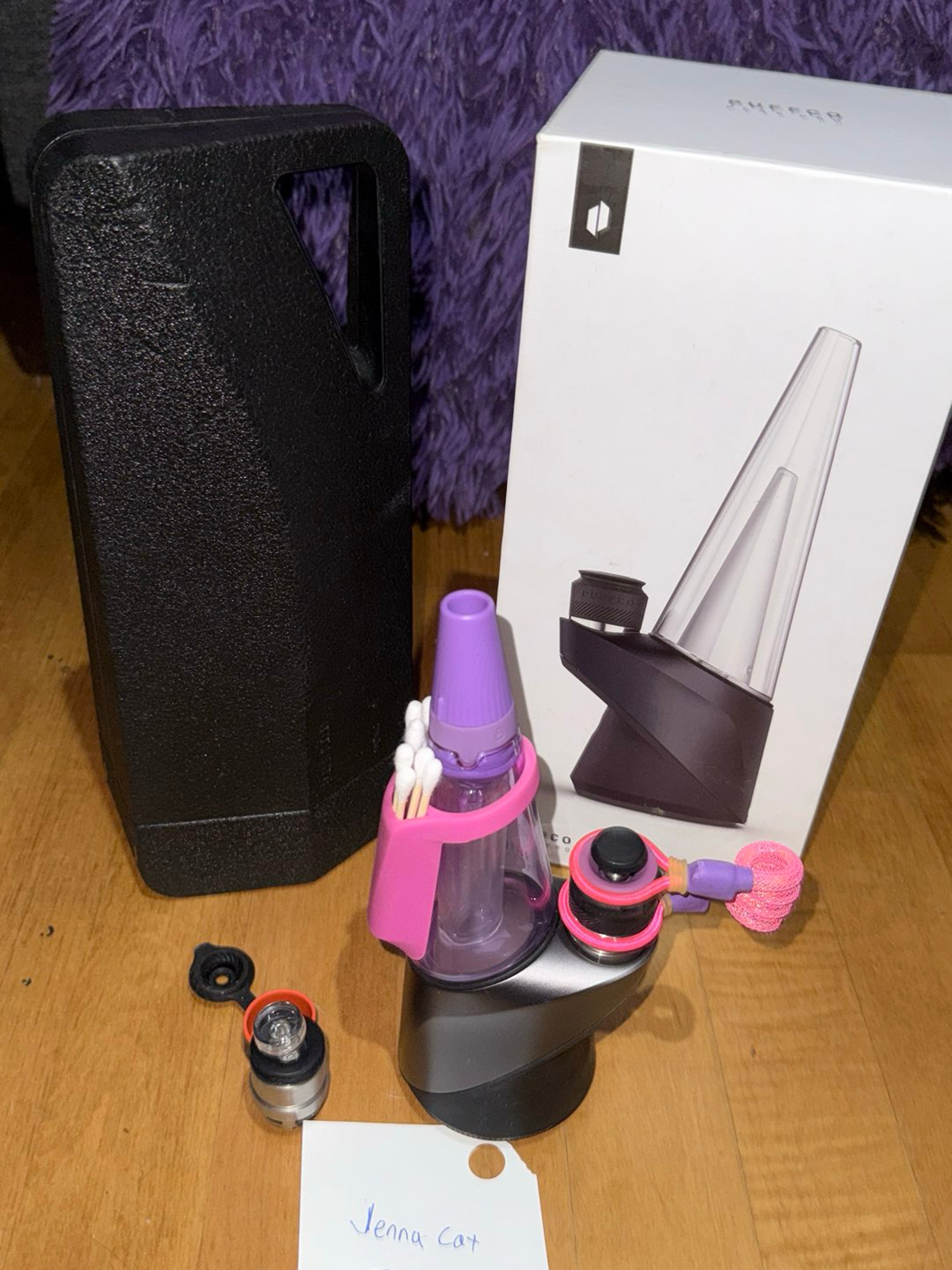 Preview pic of Puffco Peak Pro