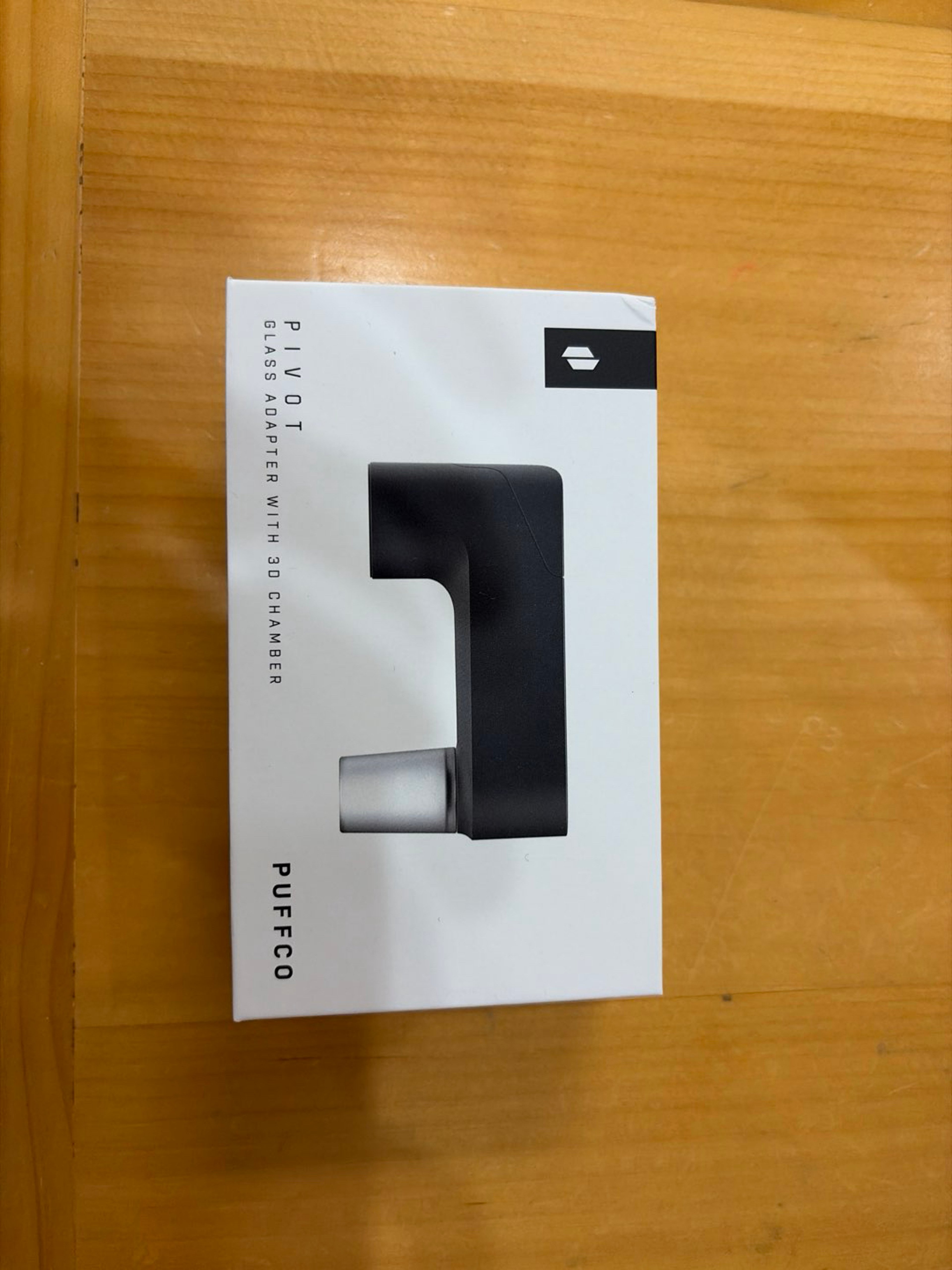 Pivot glass adapter with 3D chamber image 0