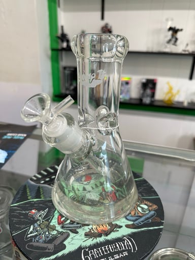 Preview pic of Whomp it - mini beaker bong