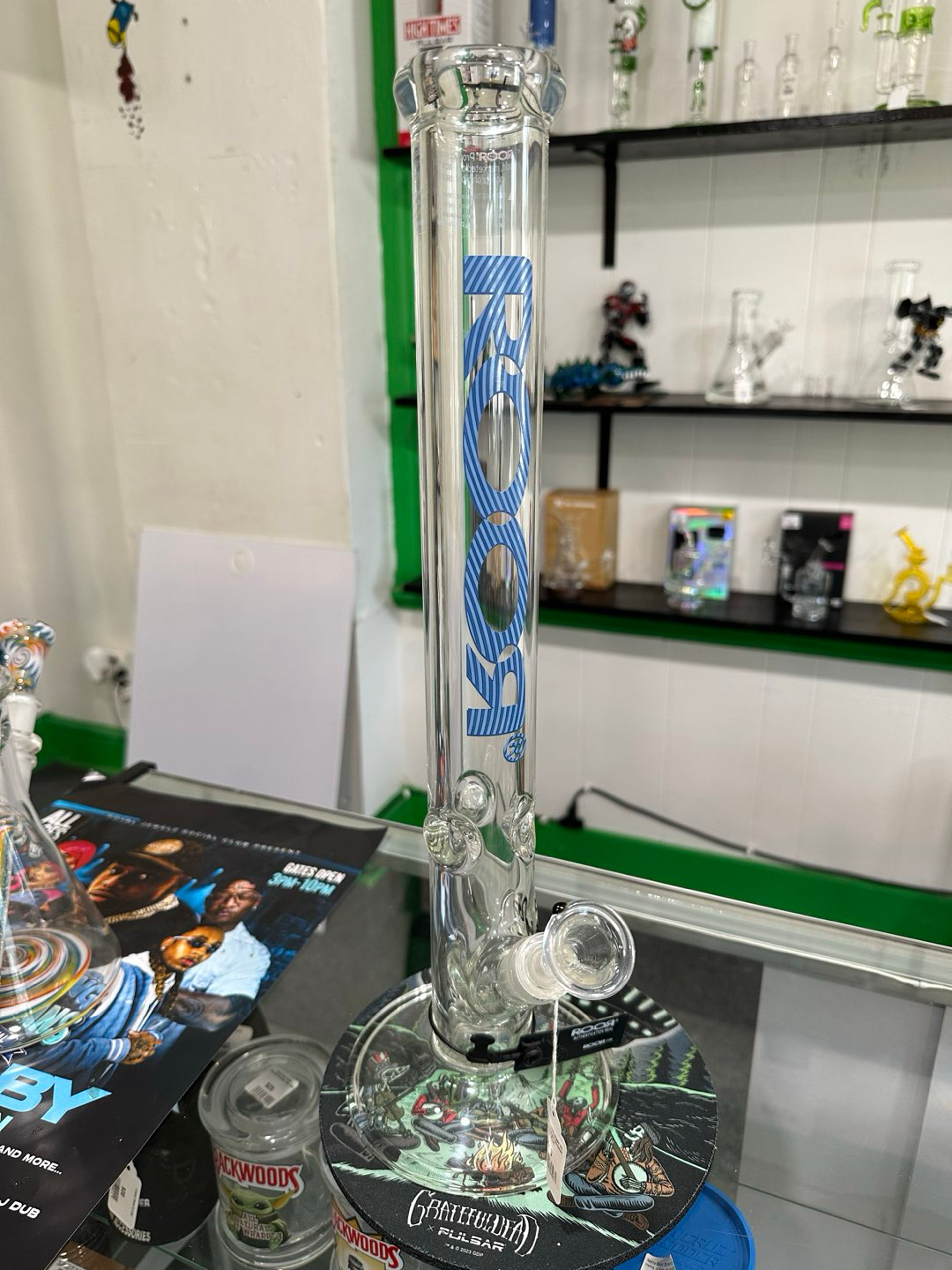 Preview pic of ROOR straight shooter bong