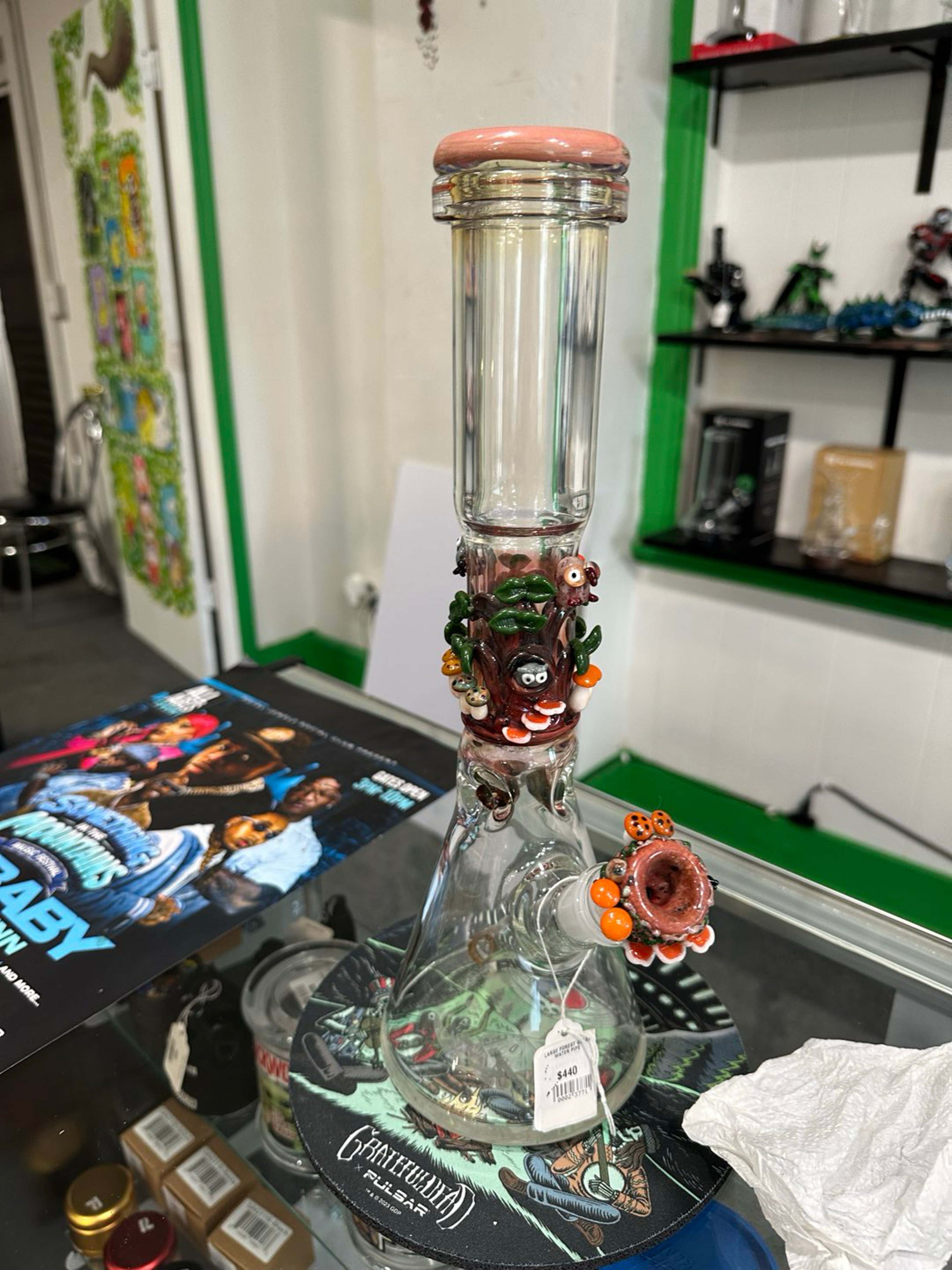 Preview pic of Forest glass bong