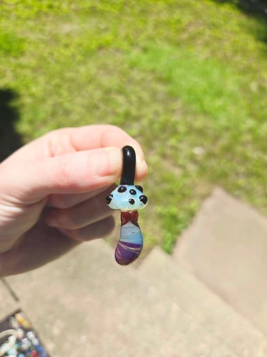 Preview pic of HotHead Glass Mushroom Pendant