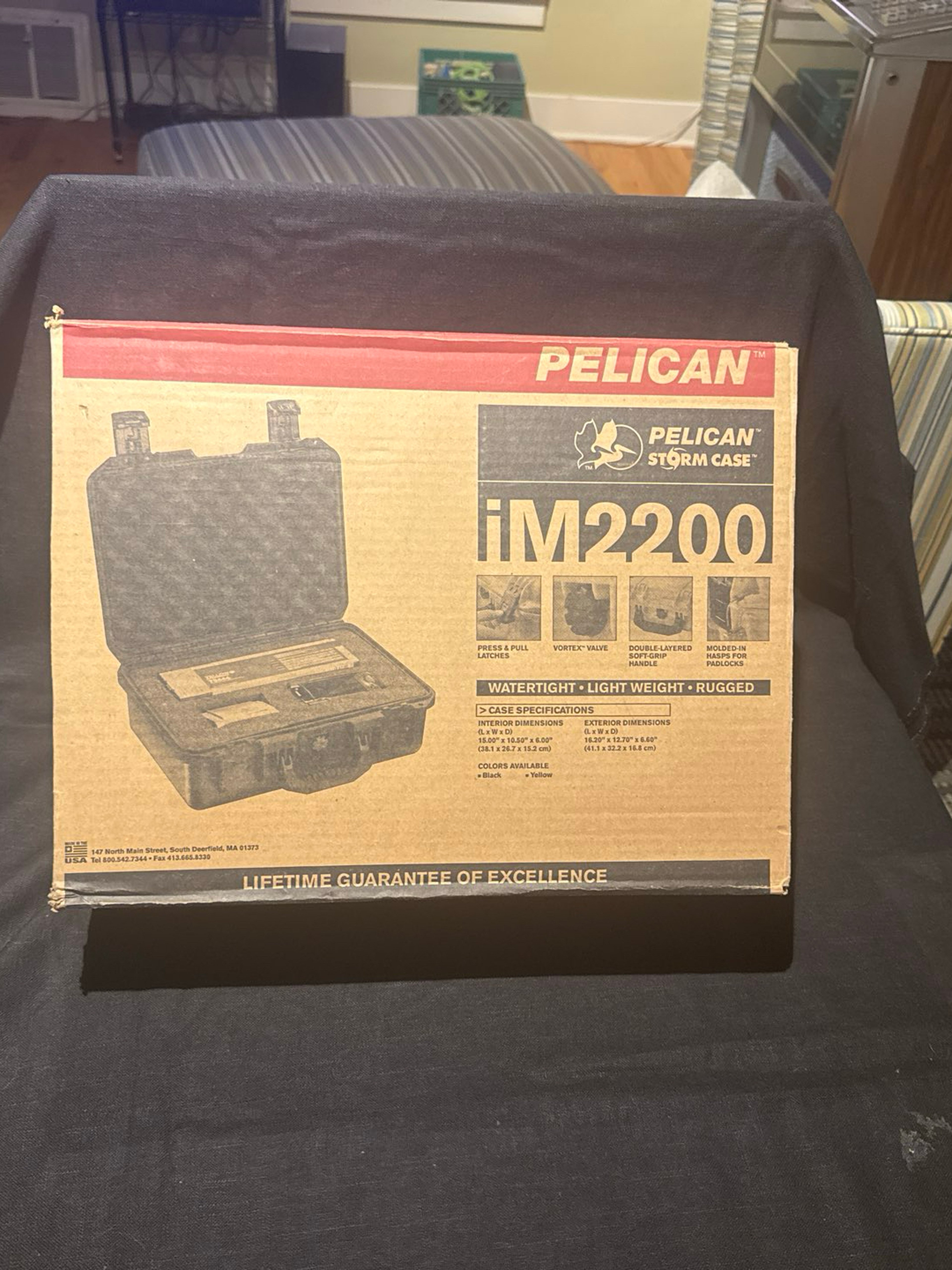 Preview pic of Pelican iM2200 New un-plucked hadcase