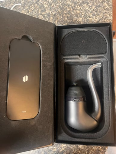 Preview pic of Puffco Proxy + Pipe