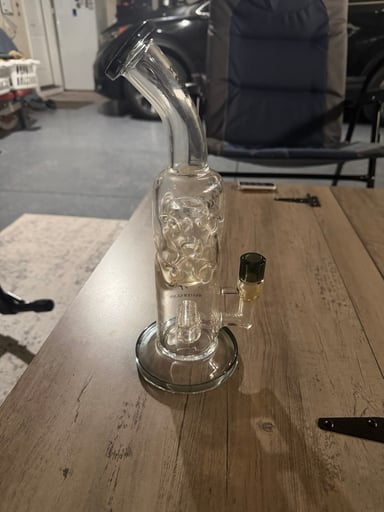 Preview pic of Master Glass USA bong 14mm