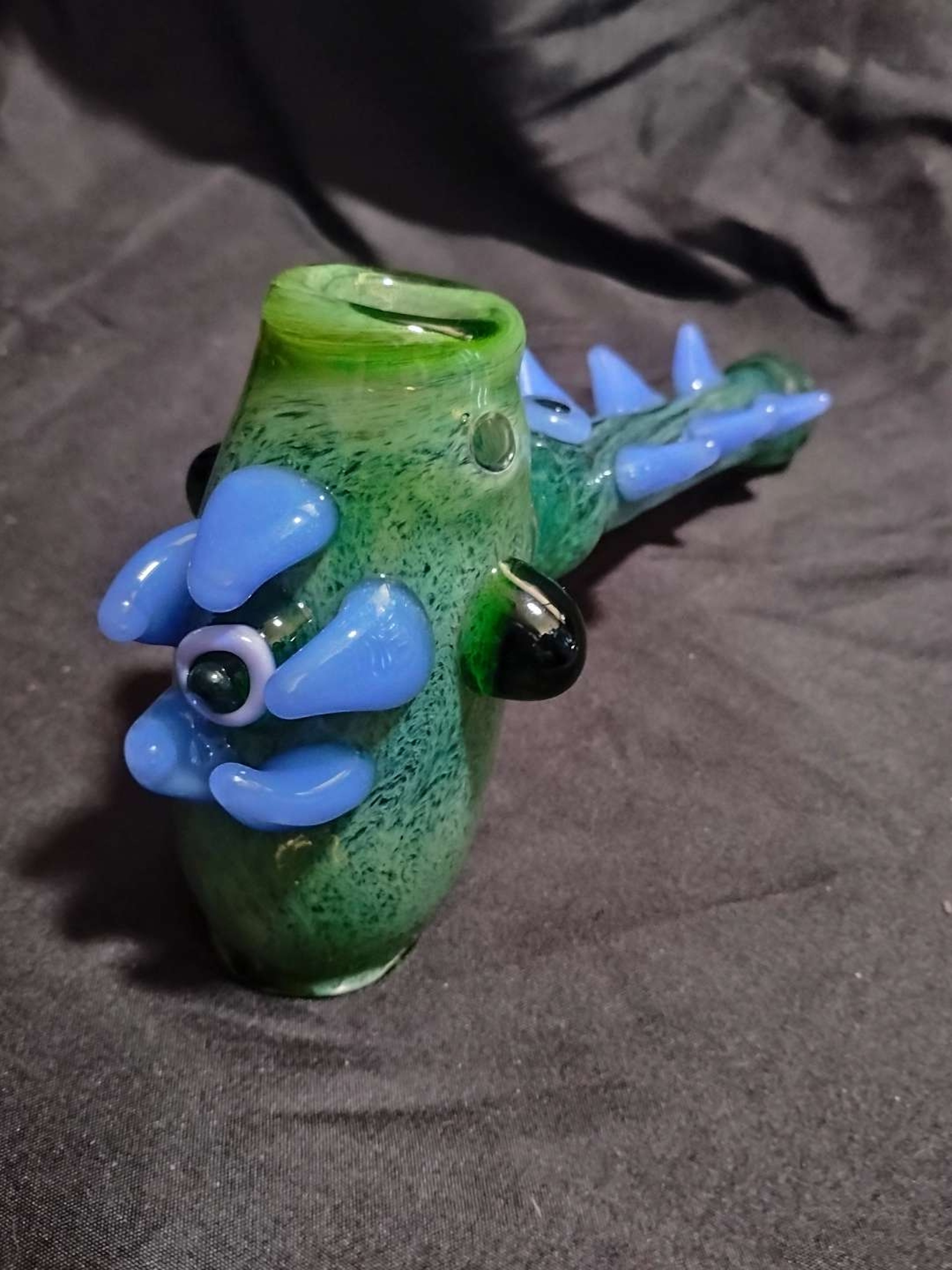 Preview pic of Blue Spiked Monster Hand Pipe | 8" Worked Glass
