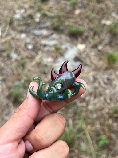Preview pic of Octopus pendant