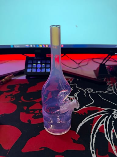 Preview pic of Costa Glass Saki Bottle