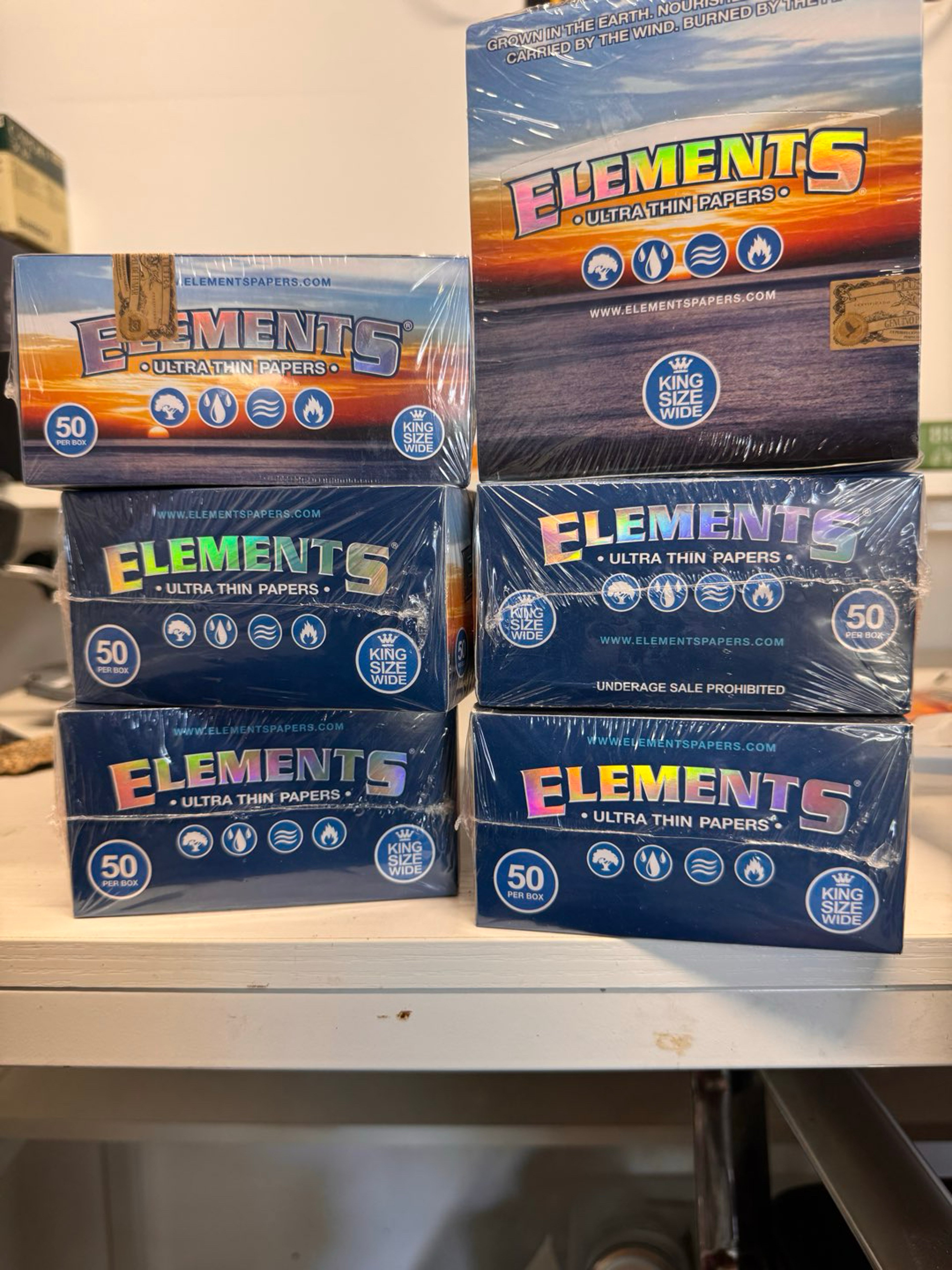 Preview pic of Element king size wide