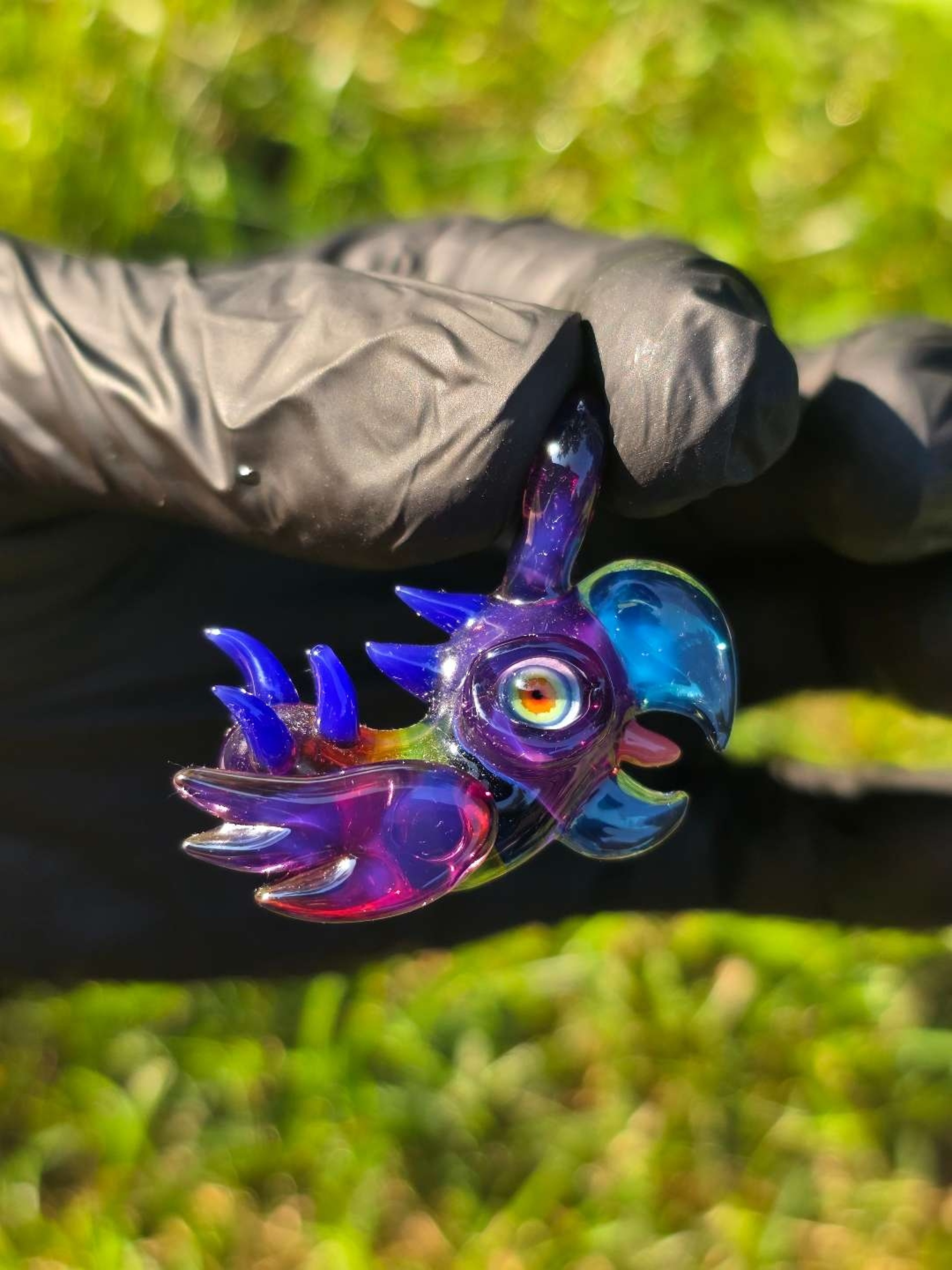 Preview pic of RJ Glass Pendant
