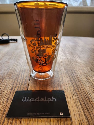 Preview pic of Illadelph VIP Cup drinking glass