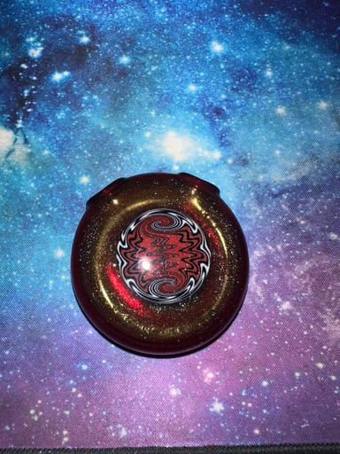 Preview pic of wig wag pendant