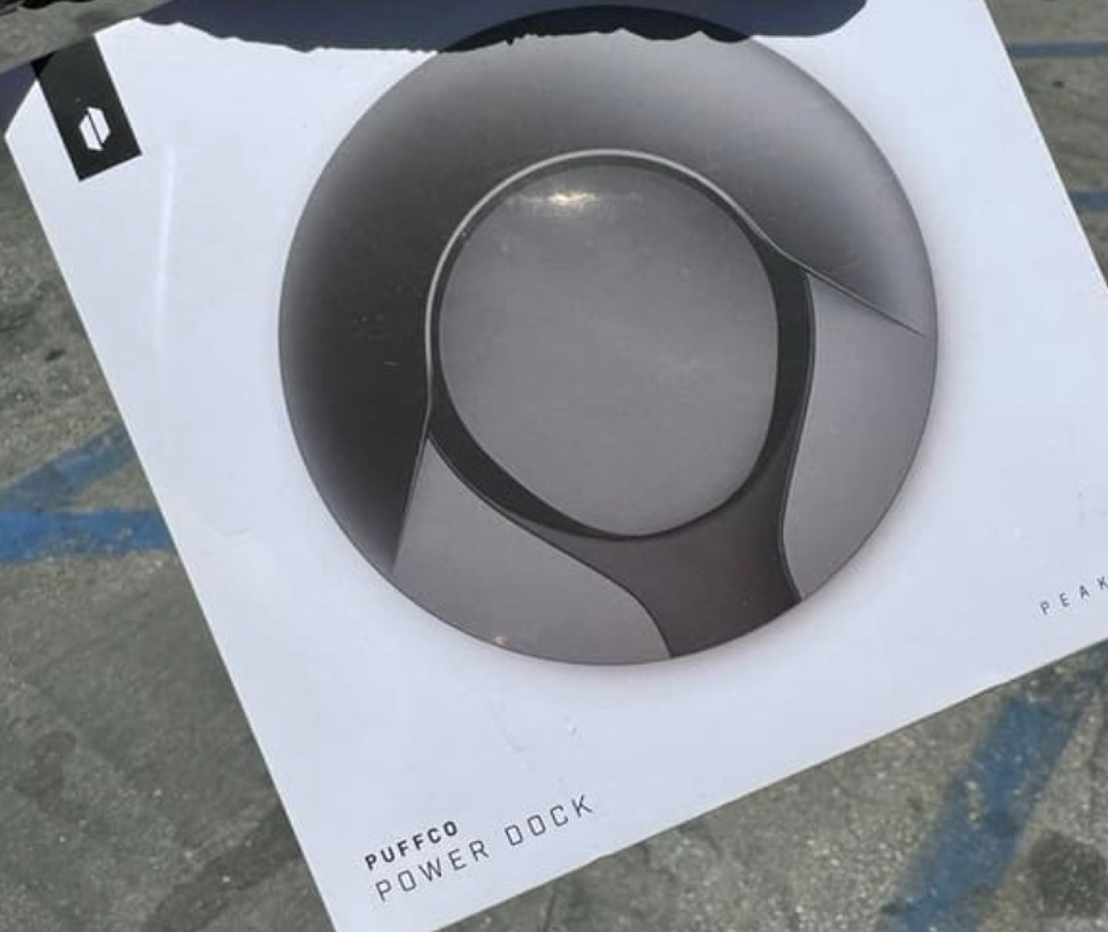 Preview pic of Brand new Puffco Charging dock