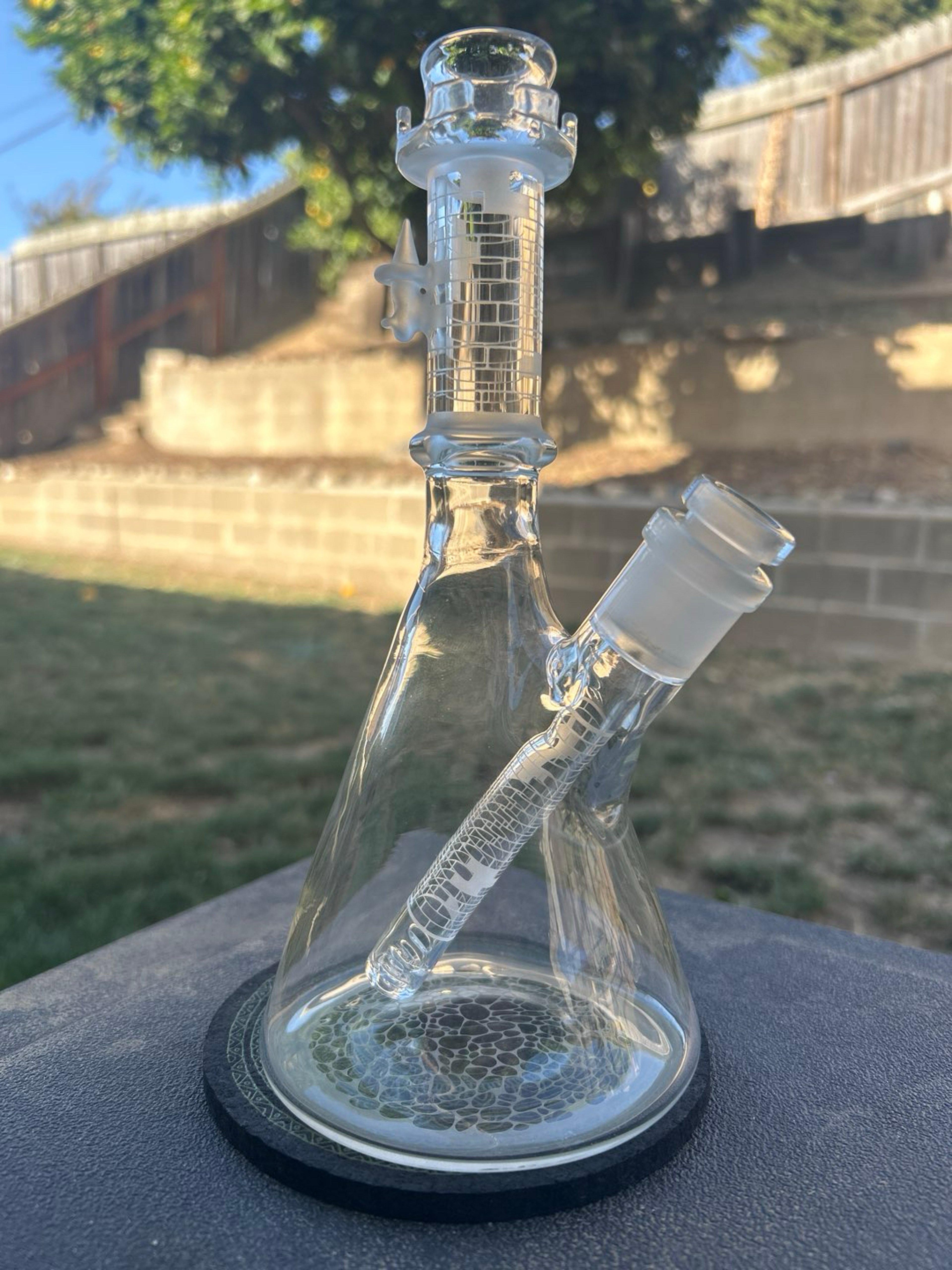 Preview pic of Jebb Glass Beaker Bong with Removable Downstem
