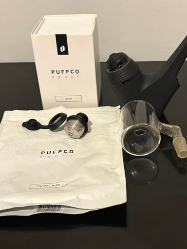 Preview pic of Puffco proxy v1 with silicones travel pipe and extra chamber etc…