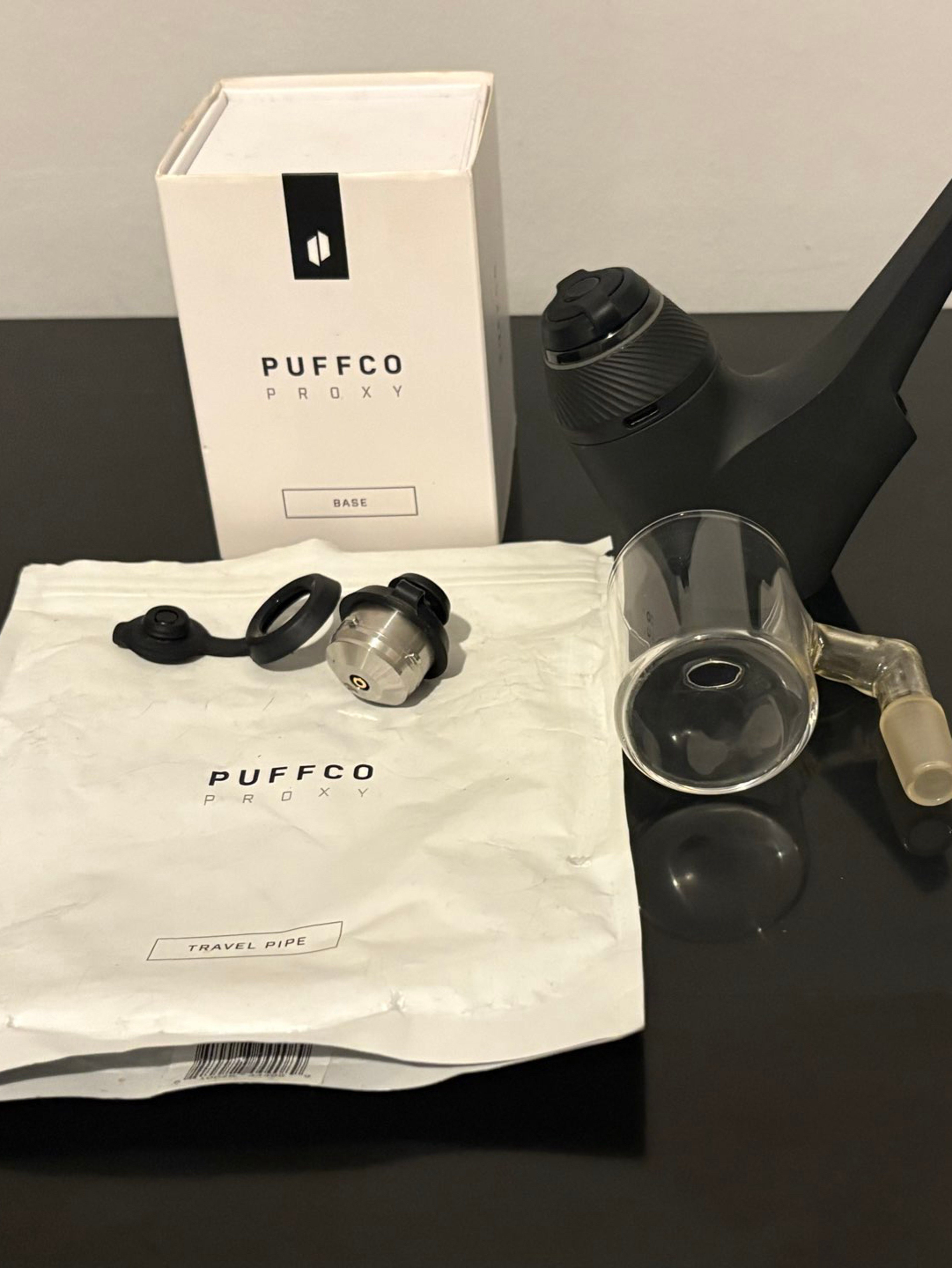 Preview pic of Puffco proxy v1 with silicones travel pipe and extra chamber etc…